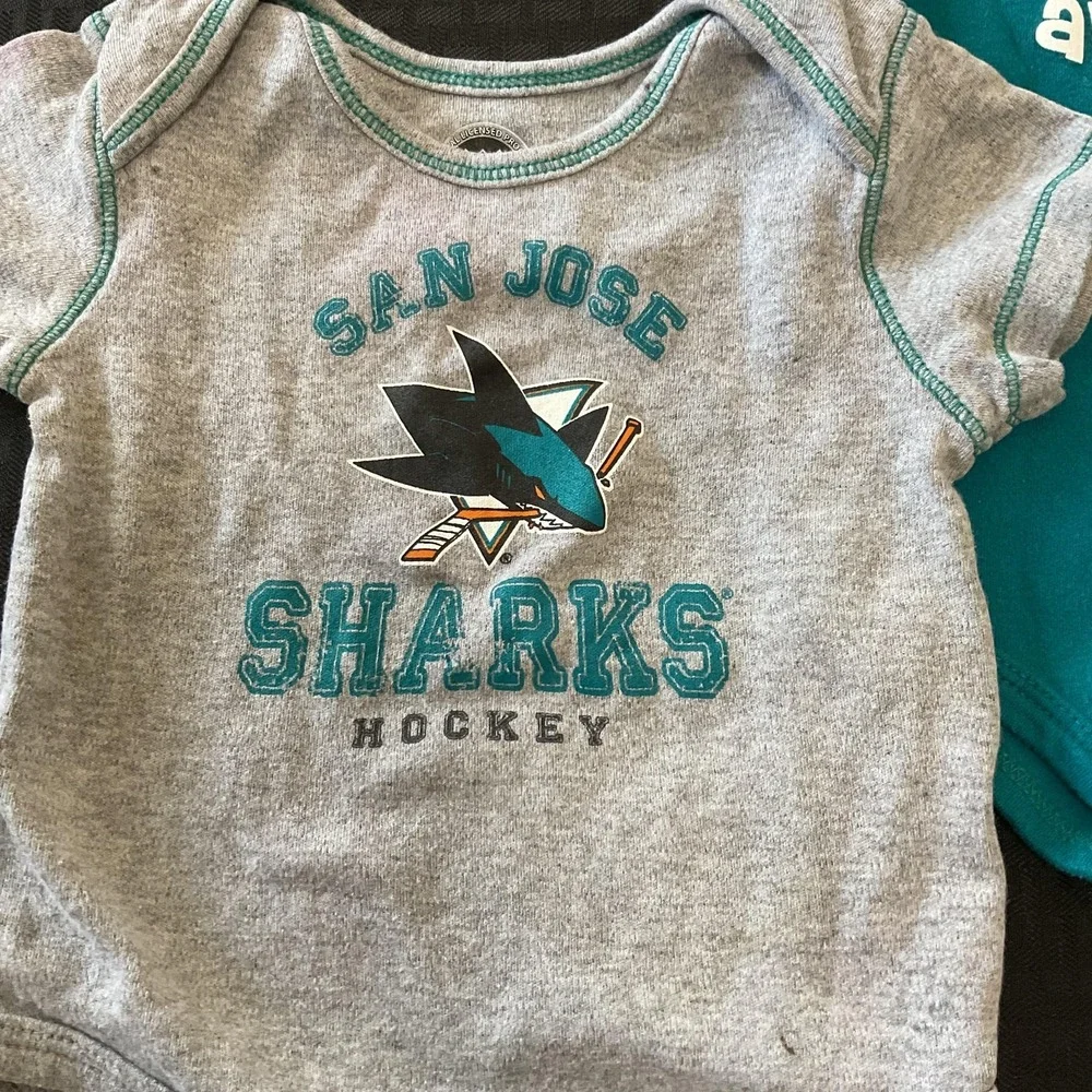 Lot of 3 San Jose‎ Sharks Bodysuit Shirts Boys 9-12 Months NHL Hockey One-piece